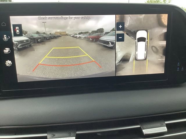 Used 2023 Hyundai Palisade SEL w/ Premium Package image 15