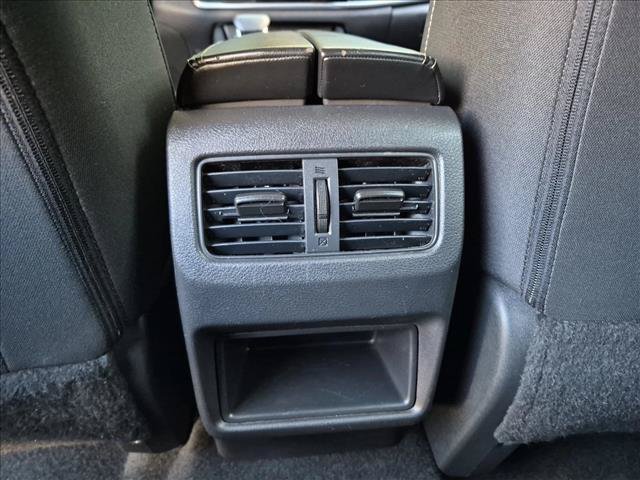 Used 2023 Nissan Rogue S AWD/4WD image 16