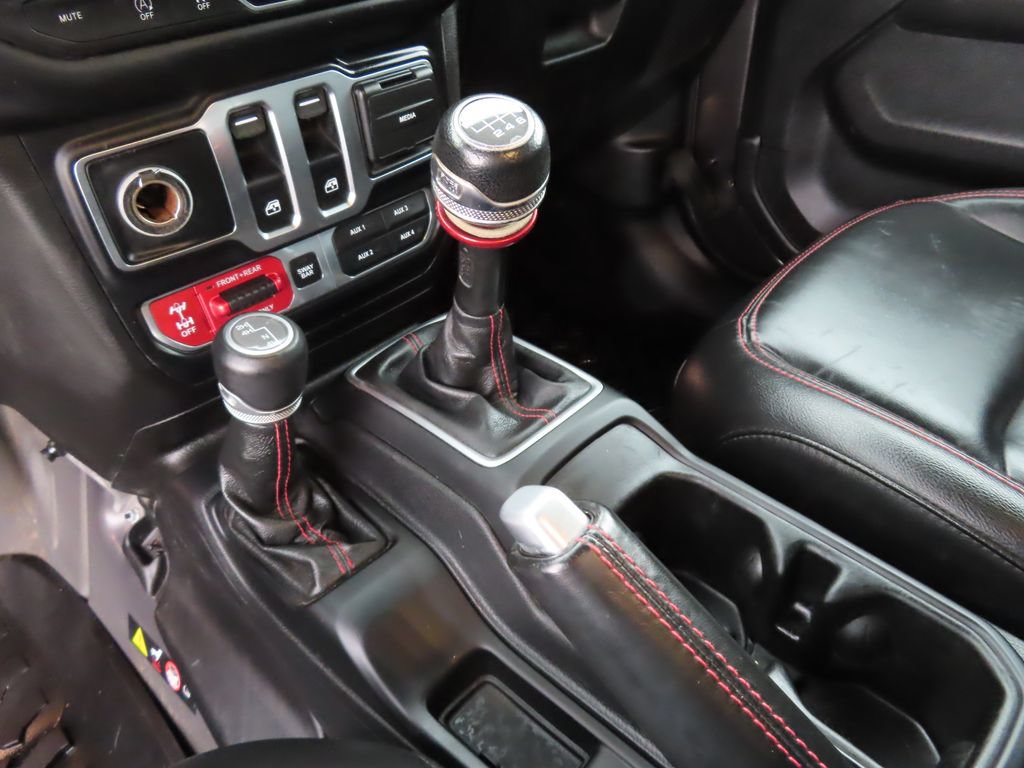 Used 2019 Jeep Wrangler Rubicon AWD/4WD image 17