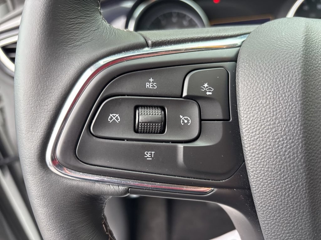 Used 2023 Buick Encore GX Preferred w/ Cold Weather Comfort Package AWD/4WD image 25