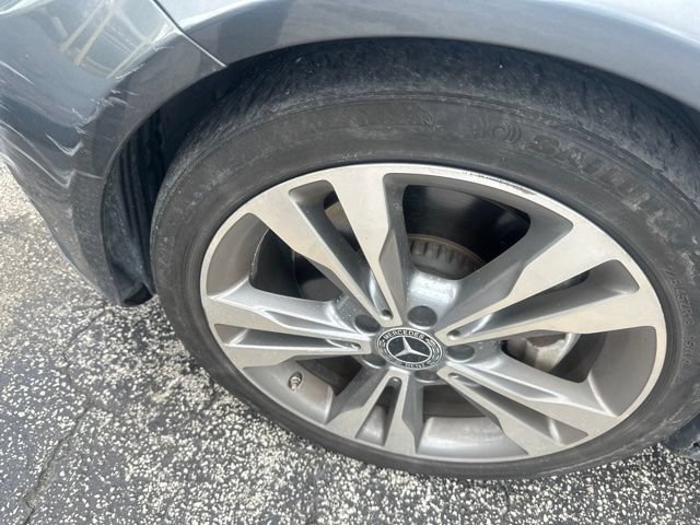 Used 2018 Mercedes-Benz C 300 Sedan image 5