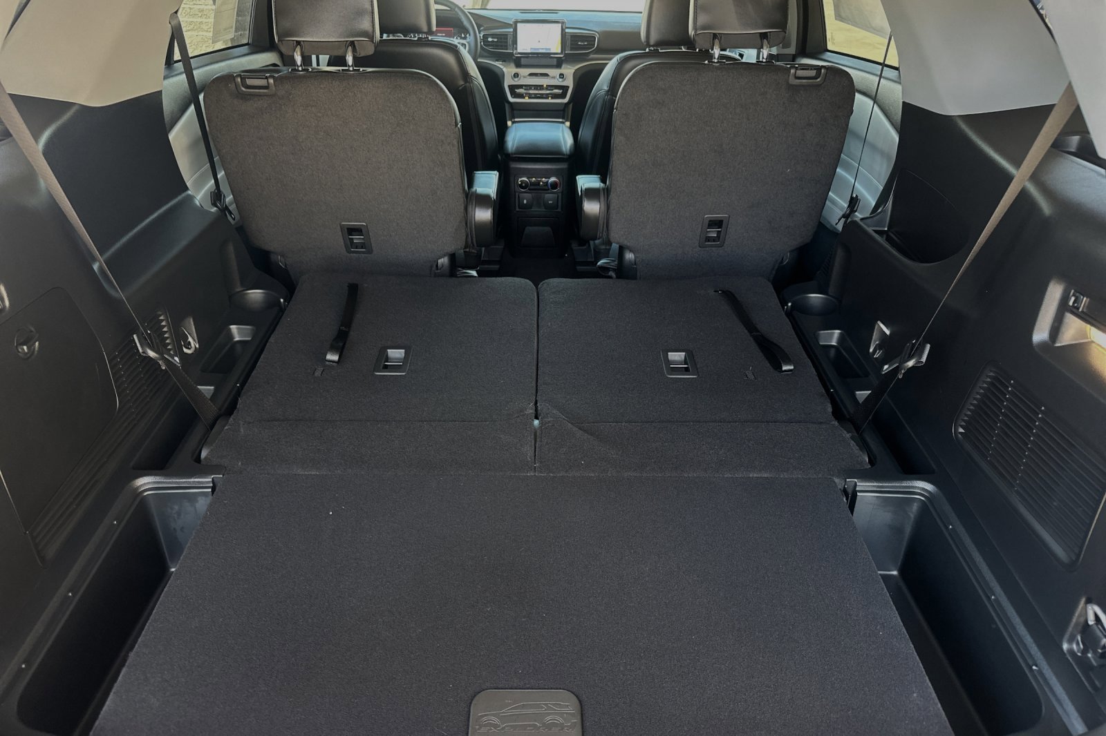 New 2024 Ford Explorer XLT w/ Equipment Group 202A image 14