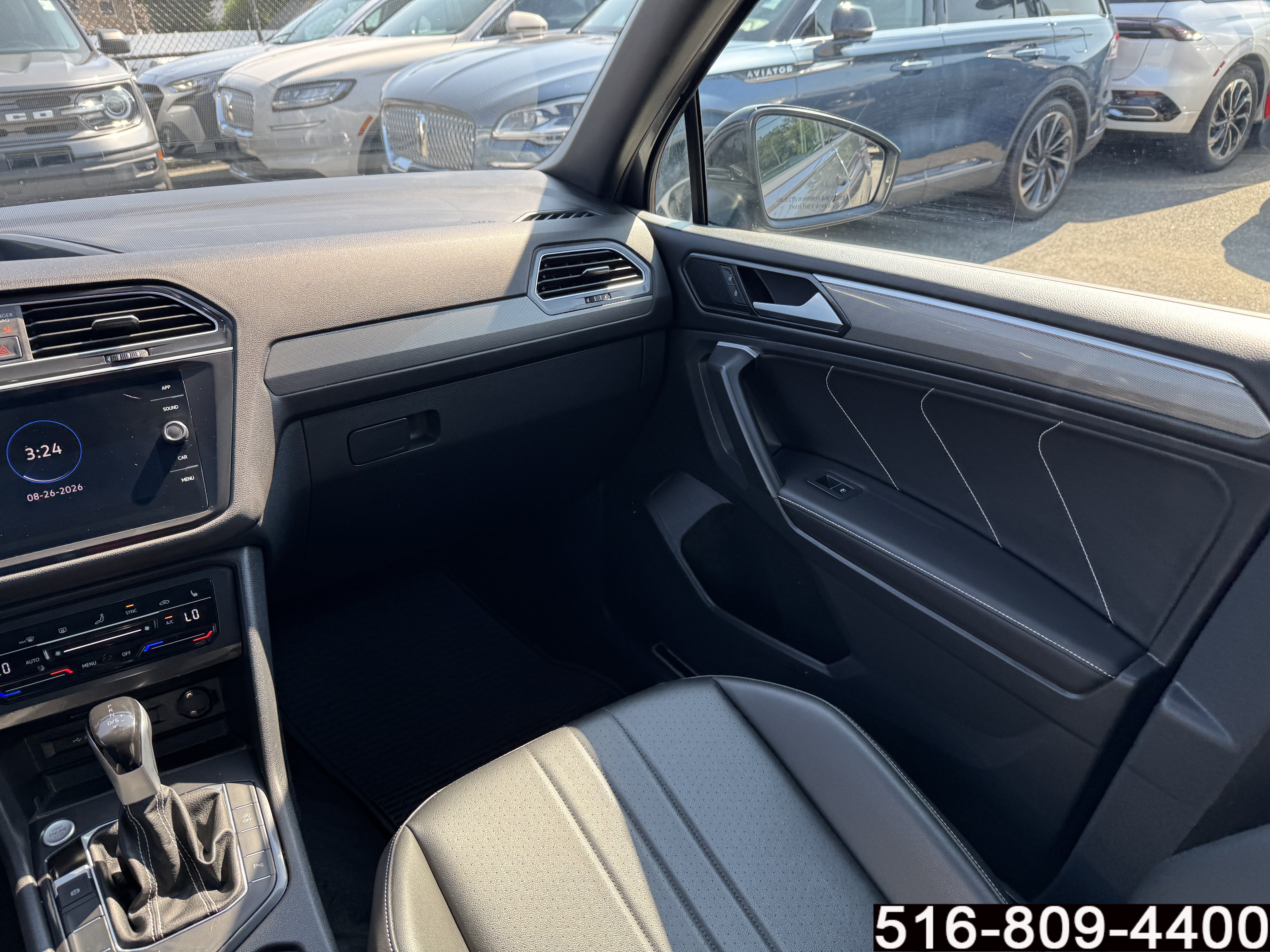 Used 2024 Volkswagen Tiguan SE R-Line AWD/4WD image 16