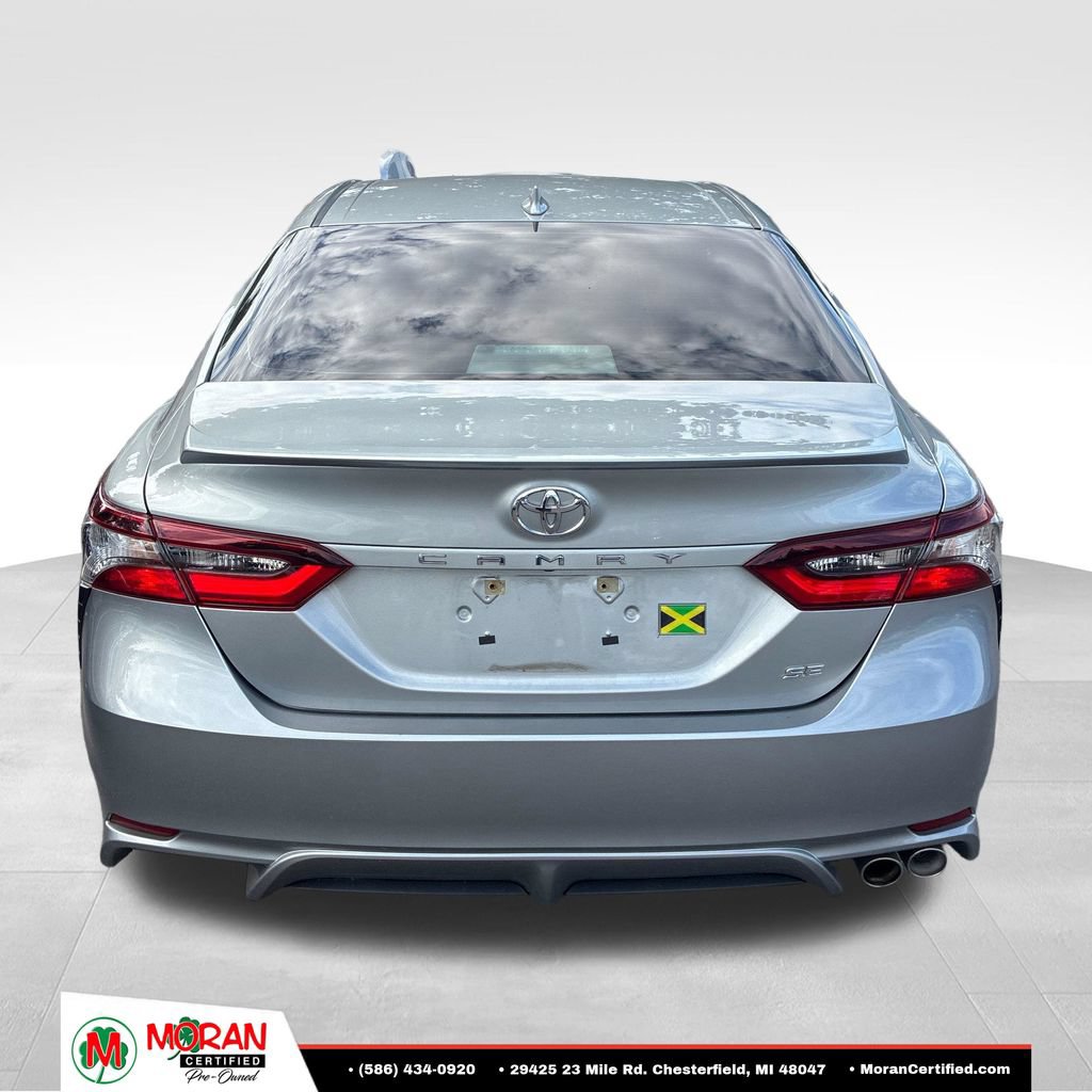Used 2023 Toyota Camry SE FWD image 6