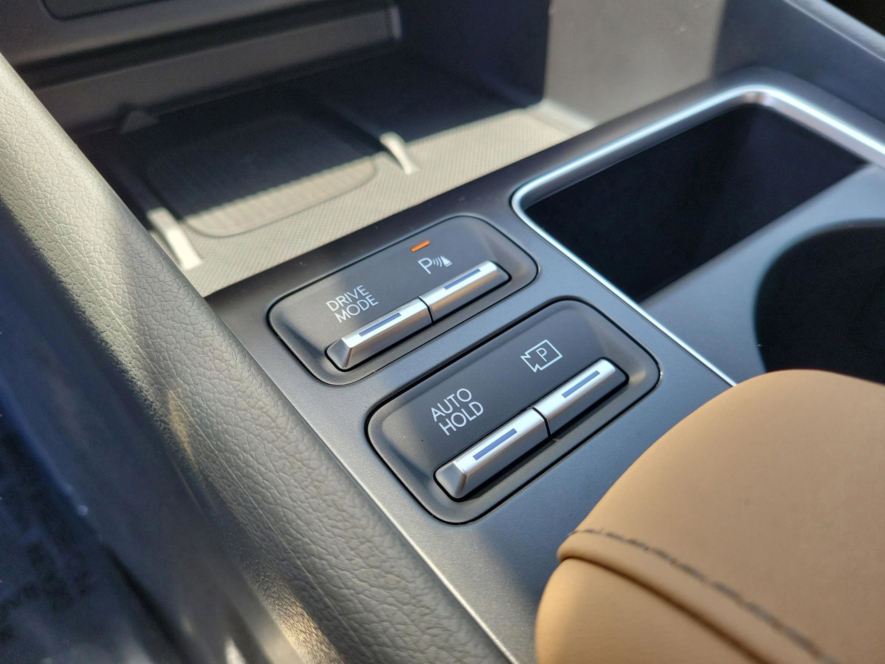 New 2025 Hyundai Sonata Limited image 34