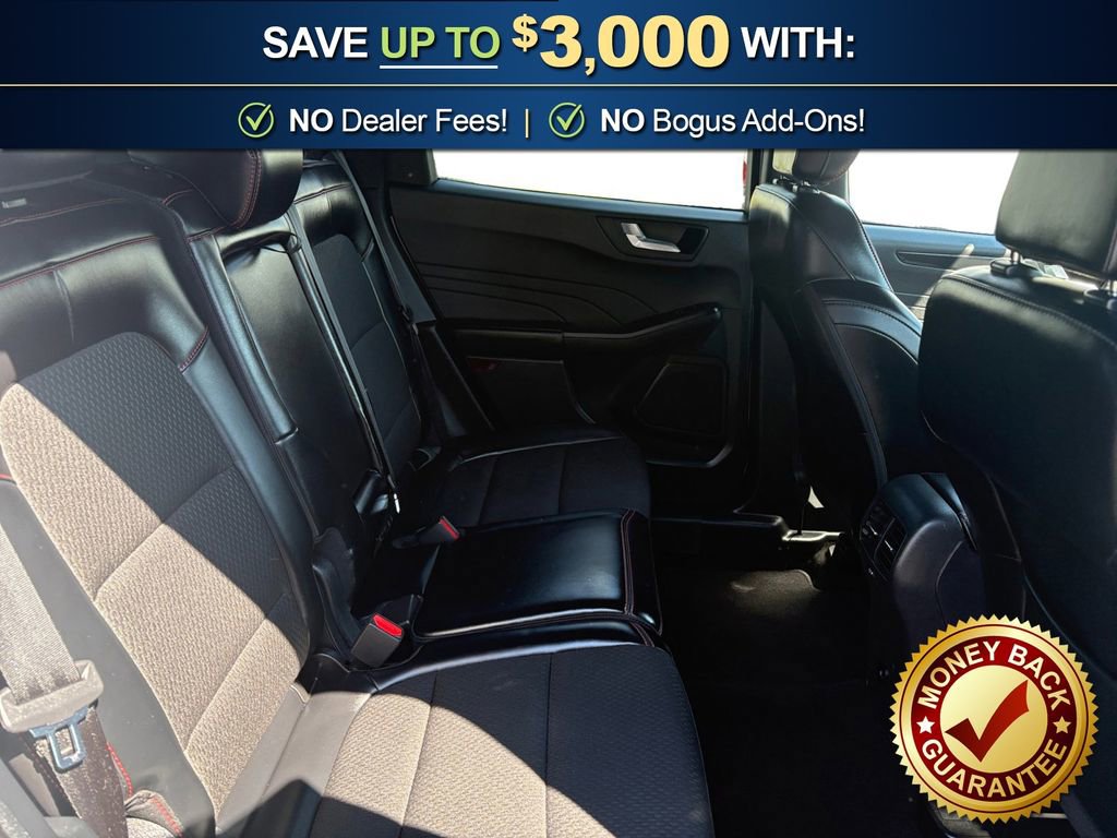 Used 2025 Ford Escape ST-Line Select AWD/4WD image 23