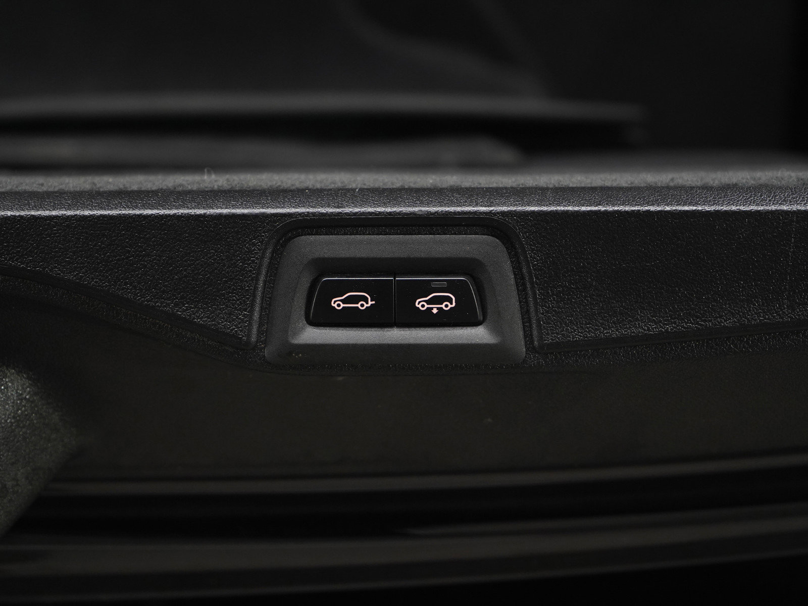 Used 2023 BMW X7 xDrive40i w/ Premium Package image 21