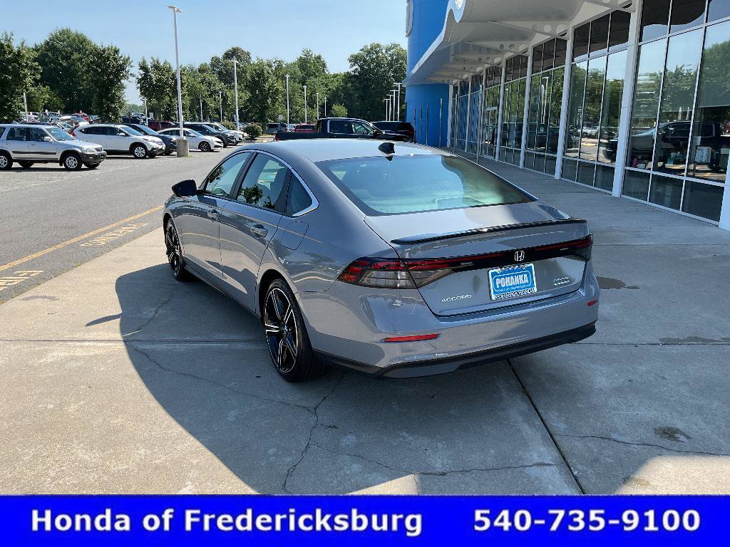 Certified 2025 Honda Accord Sport image 3