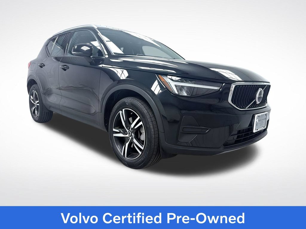 Certified 2023 Volvo XC40 B5 Core w/ Convenience Package