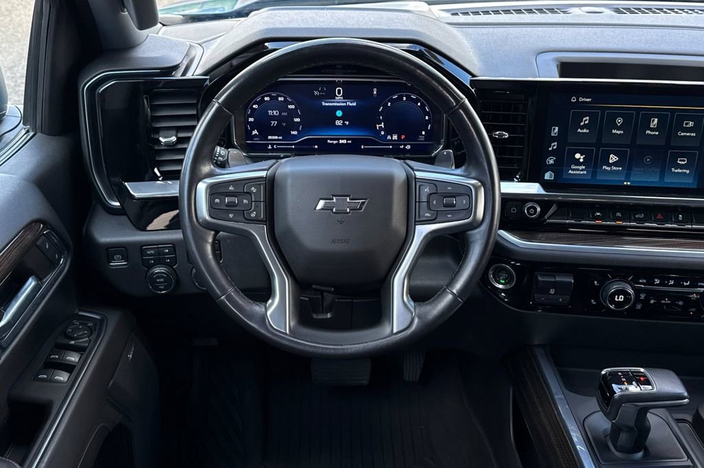 Certified 2022 Chevrolet Silverado 1500 LT Trail Boss w/ Convenience Package II AWD/4WD image 16