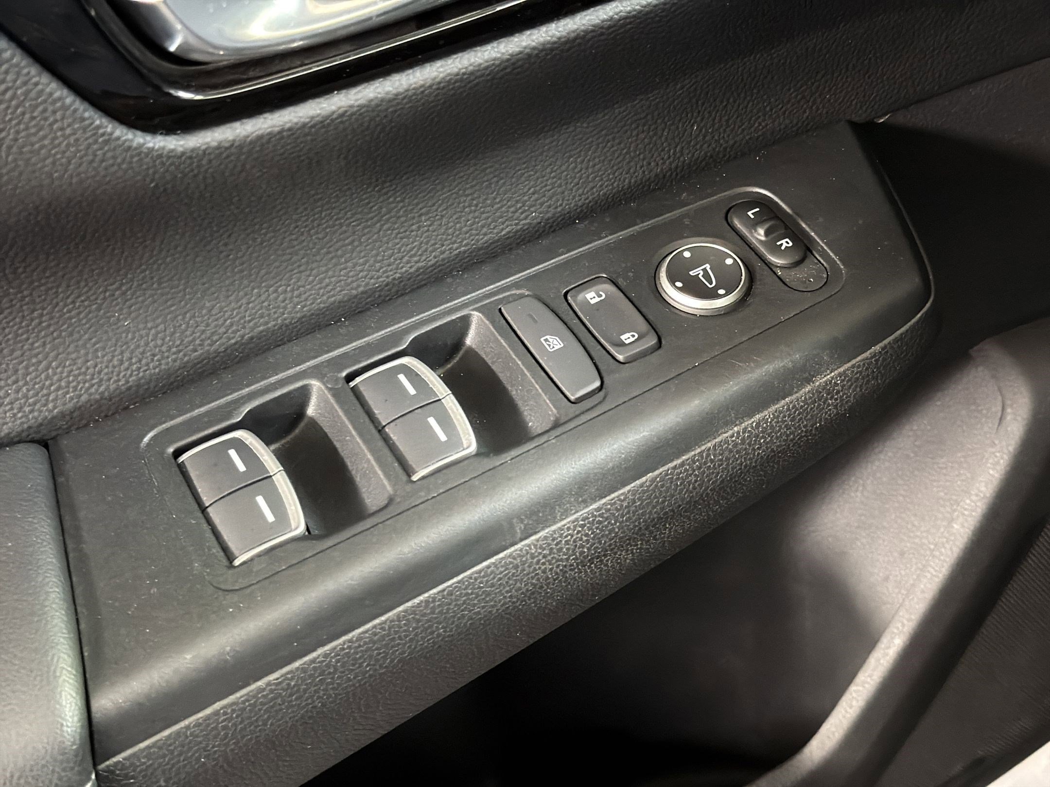 Certified 2023 Honda CR-V EX-L image 13