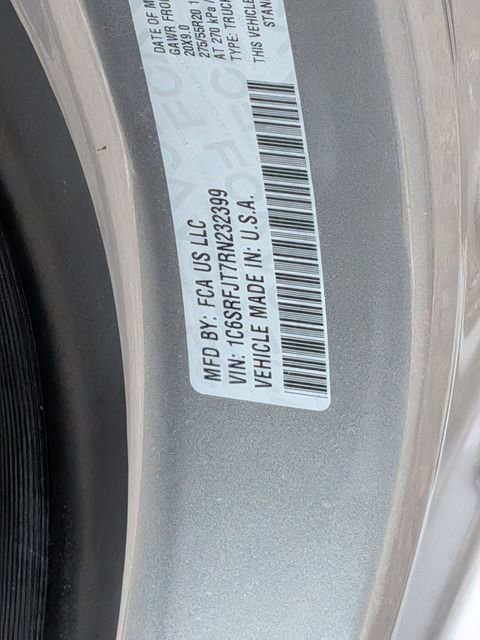 Certified 2024 RAM 1500 Laramie image 33