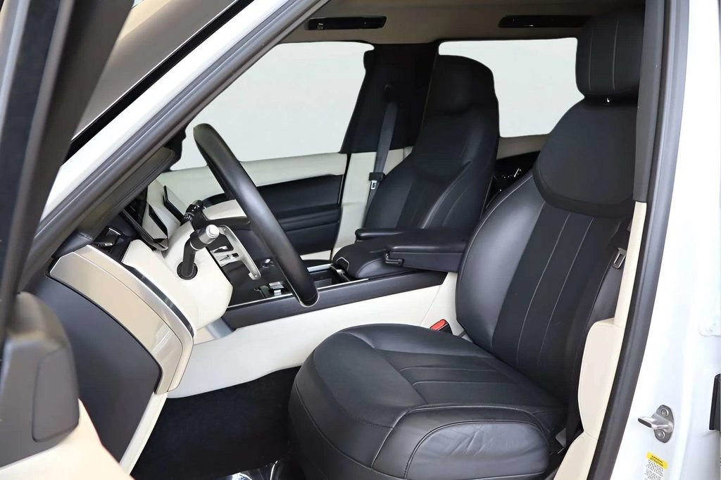 Used 2022 Land Rover Range Rover Long Wheelbase SE AWD/4WD image 18