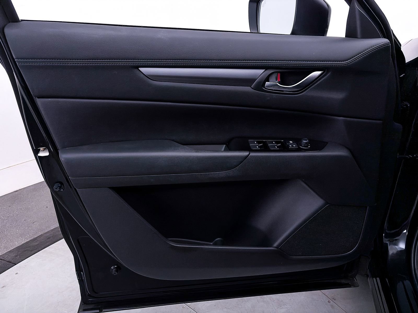 Used 2024 MAZDA CX-5 AWD 2.5 S w/ Select Package image 14