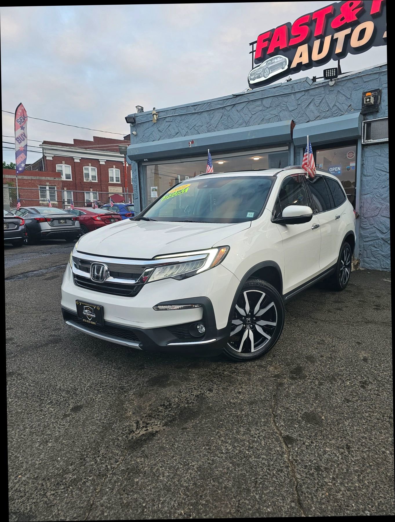 Used 2022 Honda Pilot Touring image 4