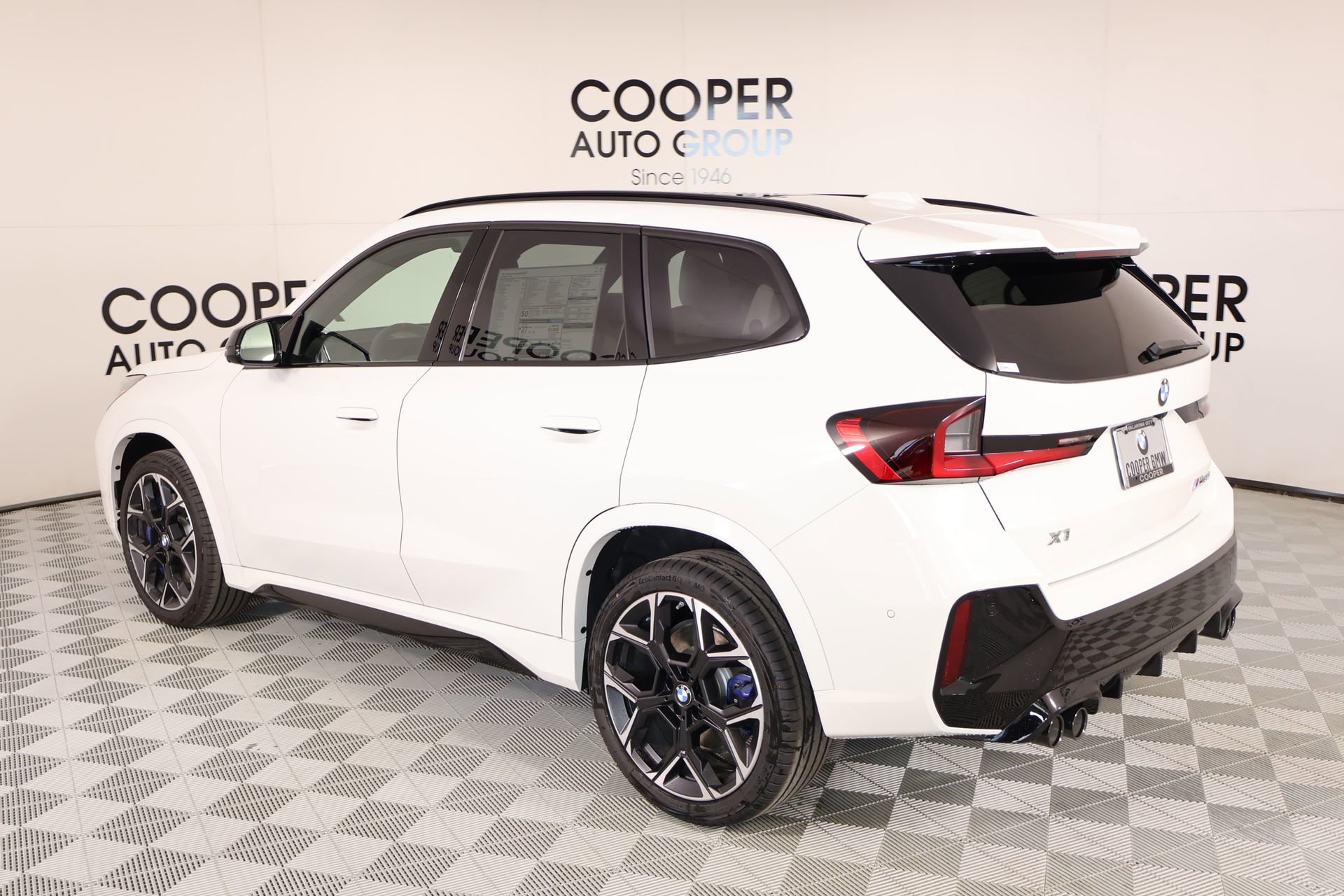 New 2026 BMW X1 M35i w/ Technology Package AWD/4WD image 23