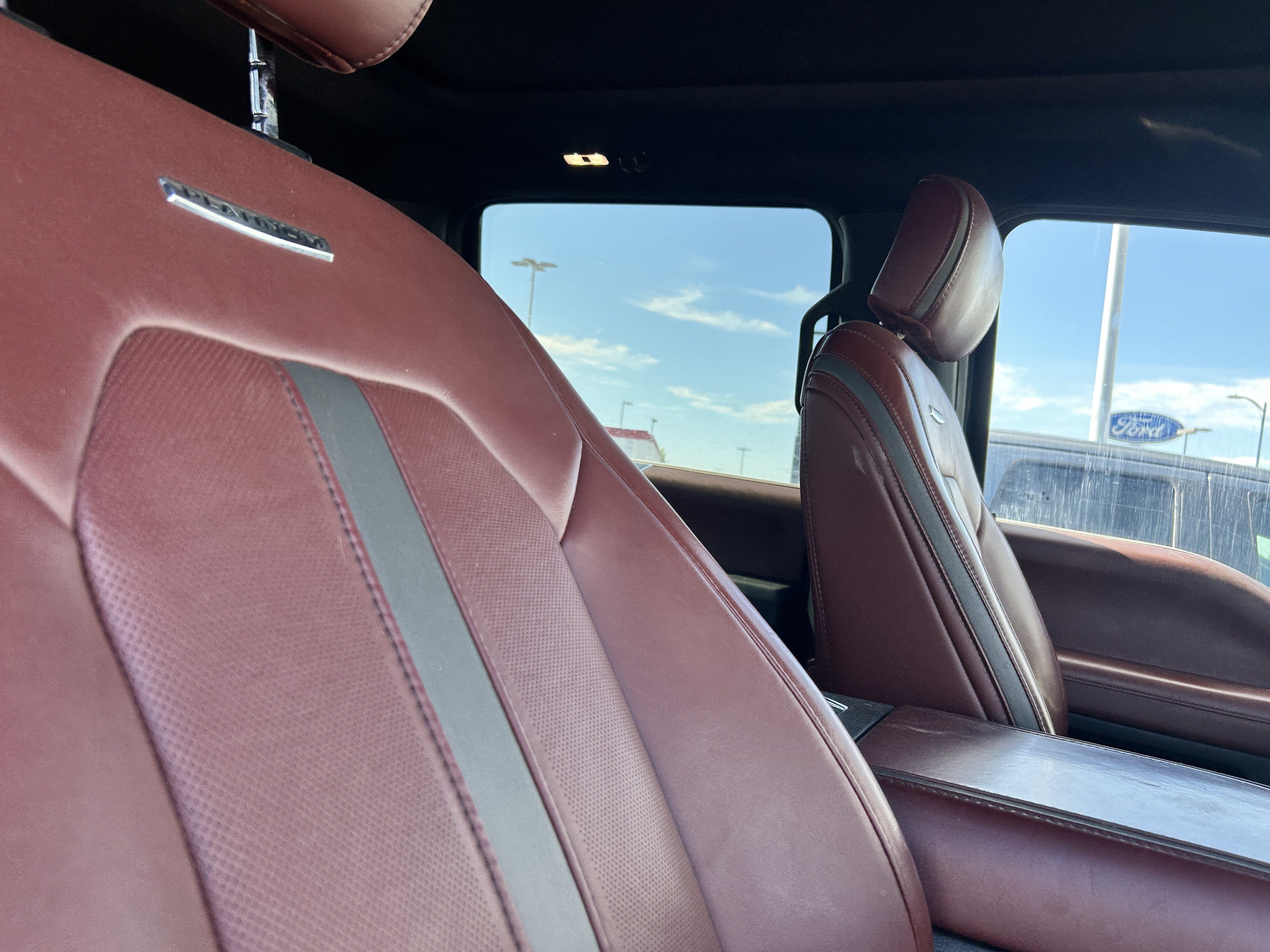 Used 2022 Ford F350 Platinum AWD/4WD image 13