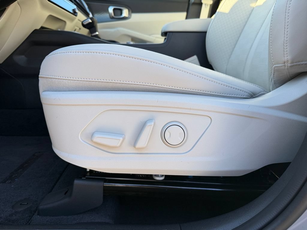 New 2026 Kia Sorento S AWD/4WD image 17