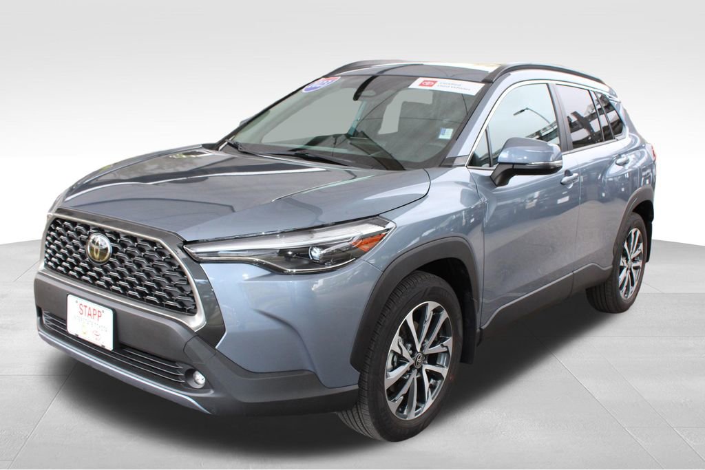 Certified 2023 Toyota Corolla Cross XLE w/ Black Badges Package (TMS) AWD/4WD image 10