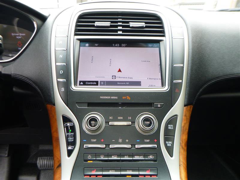 Used 2019 Lincoln Nautilus Select AWD/4WD image 13