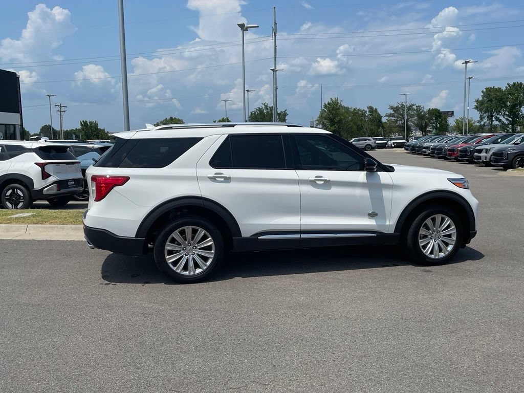 Used 2022 Ford Explorer King Ranch AWD/4WD image 8