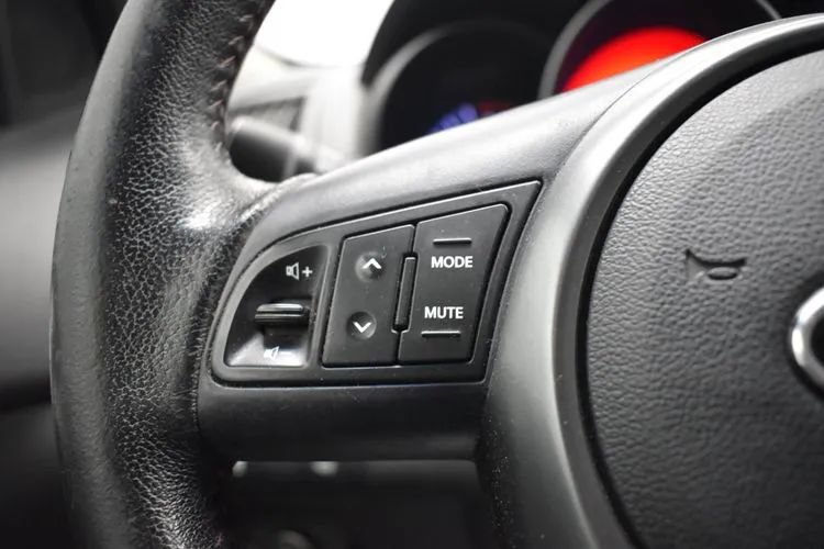 Used 2012 Kia Forte Koup SX w/ Leather Pkg FWD image 21