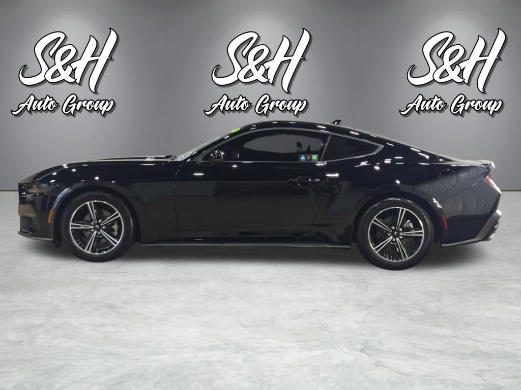 Used 2025 Ford Mustang Premium RWD image 17
