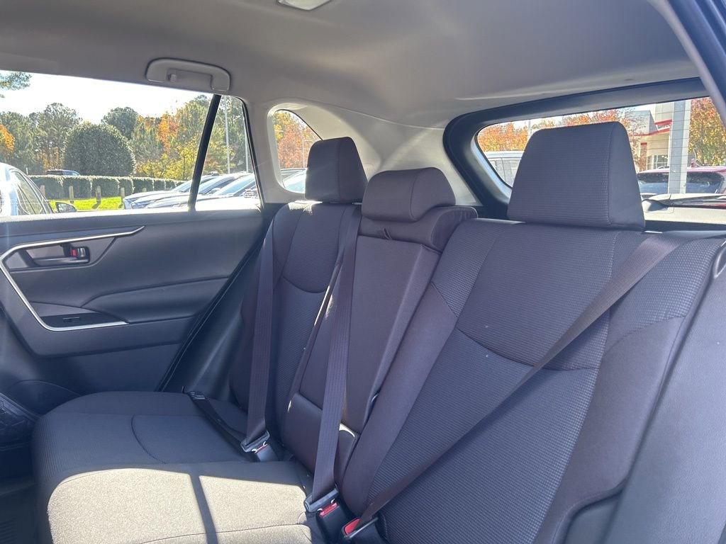 New 2025 Toyota RAV4 LE image 10