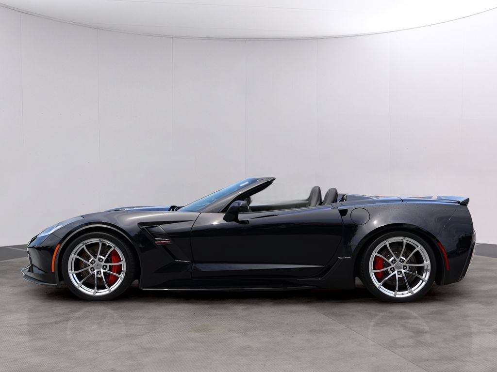 Used 2017 Chevrolet Corvette Grand Sport RWD image 4