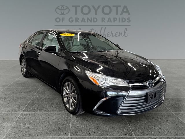 Certified 2017 Toyota Camry XLE w/ Moonroof Package