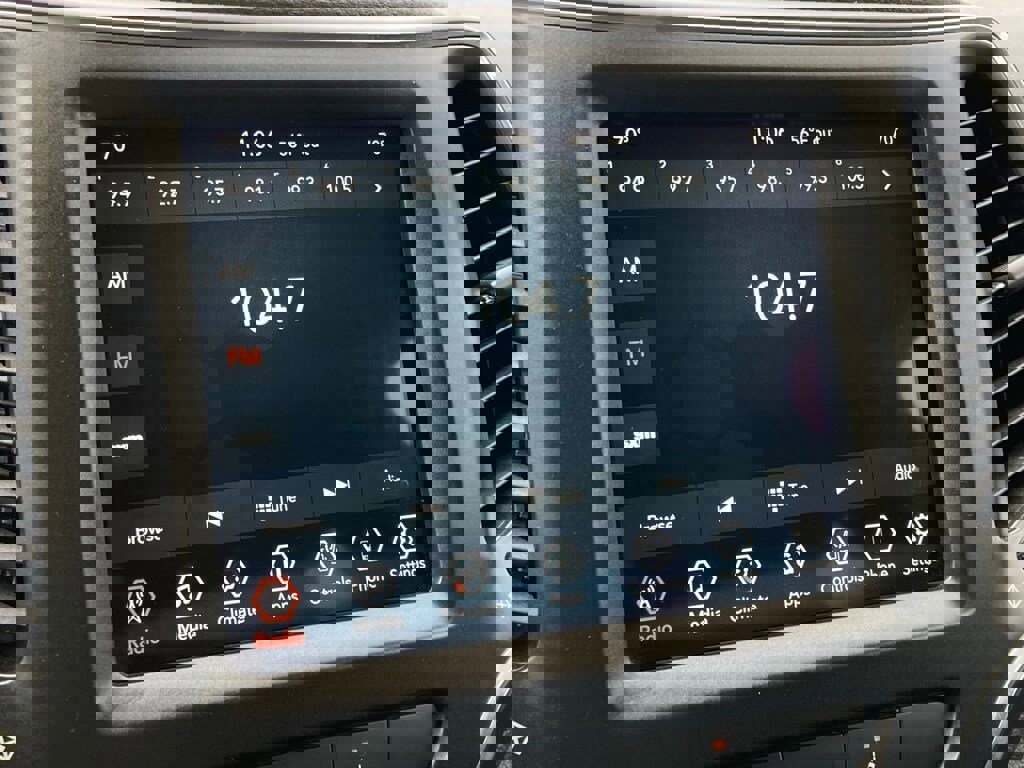 Used 2022 Jeep Cherokee Trailhawk image 20