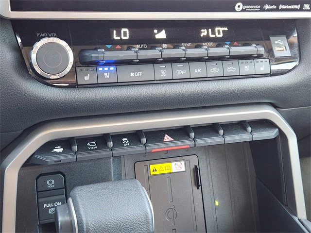 Used 2023 Toyota Tundra Limited image 19