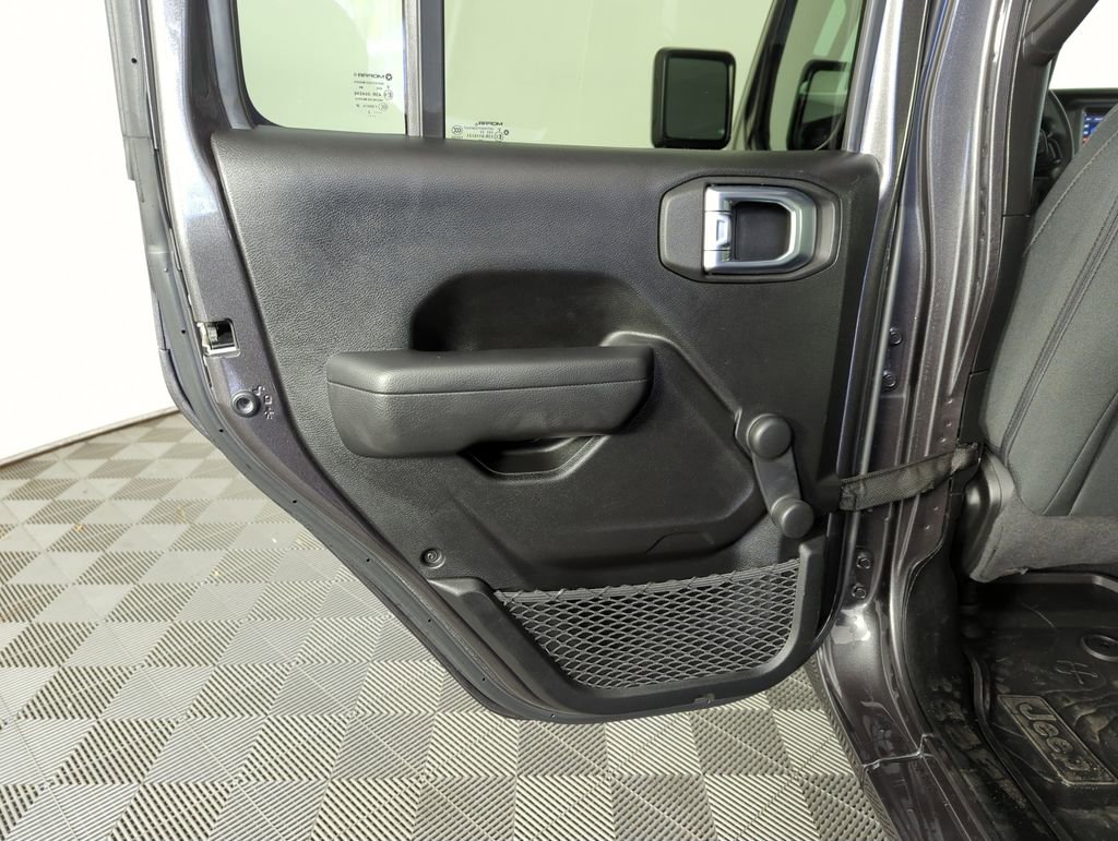 Used 2022 Jeep Wrangler Unlimited Willys image 26