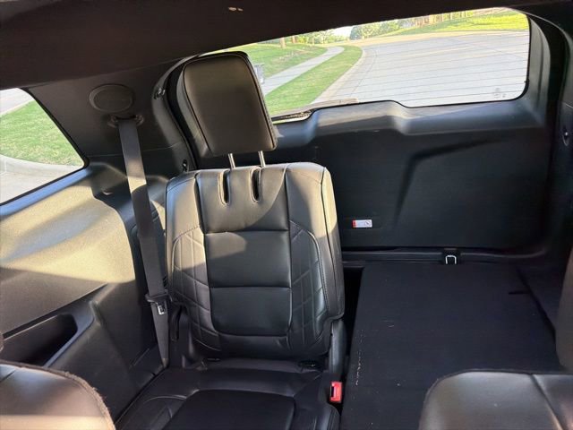 Used 2019 Ford Explorer Platinum AWD/4WD image 9