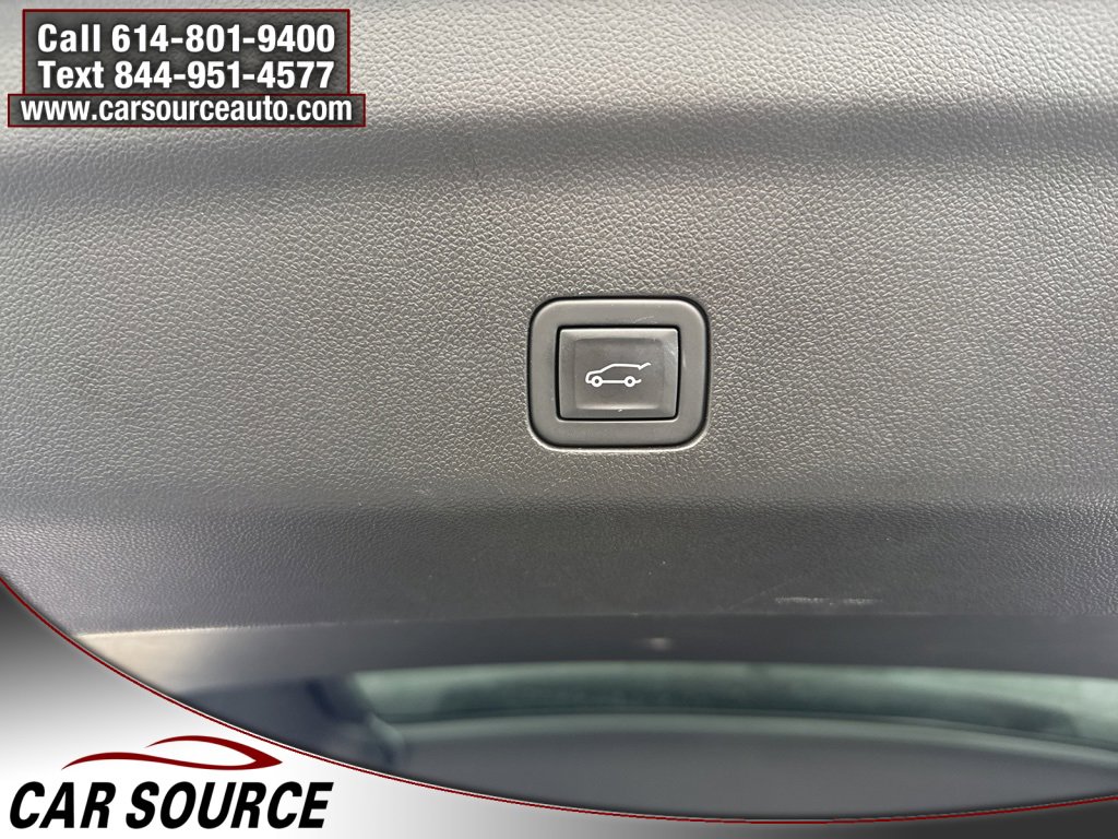 Used 2024 GMC Yukon Denali Ultimate image 54