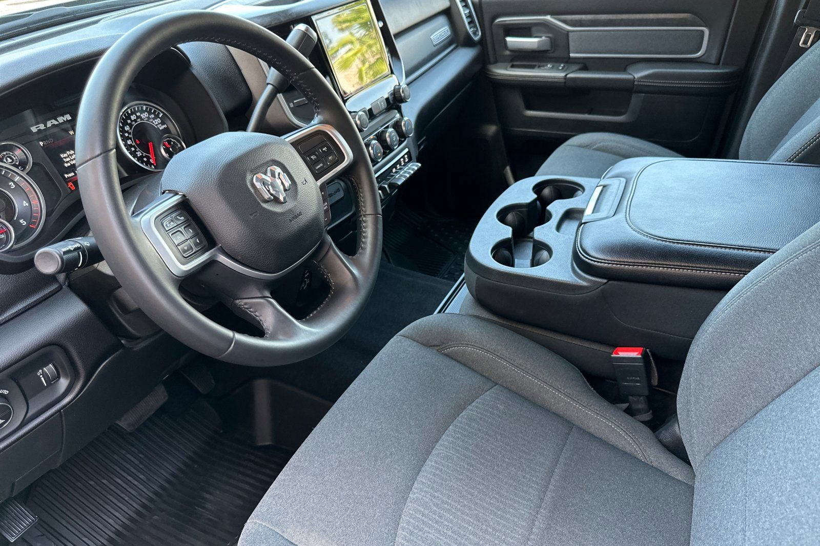 Used 2021 RAM 2500 Big Horn w/ Level 1 Equipment Group AWD/4WD image 10