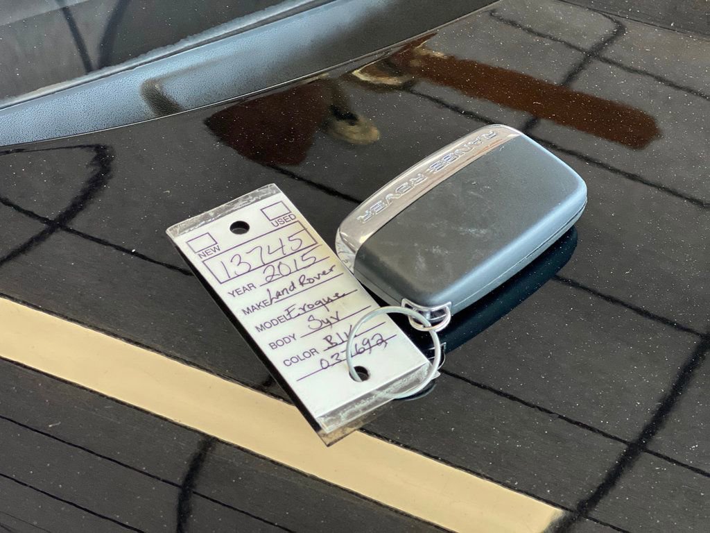 Used 2015 Land Rover Range Rover Evoque Dynamic image 39