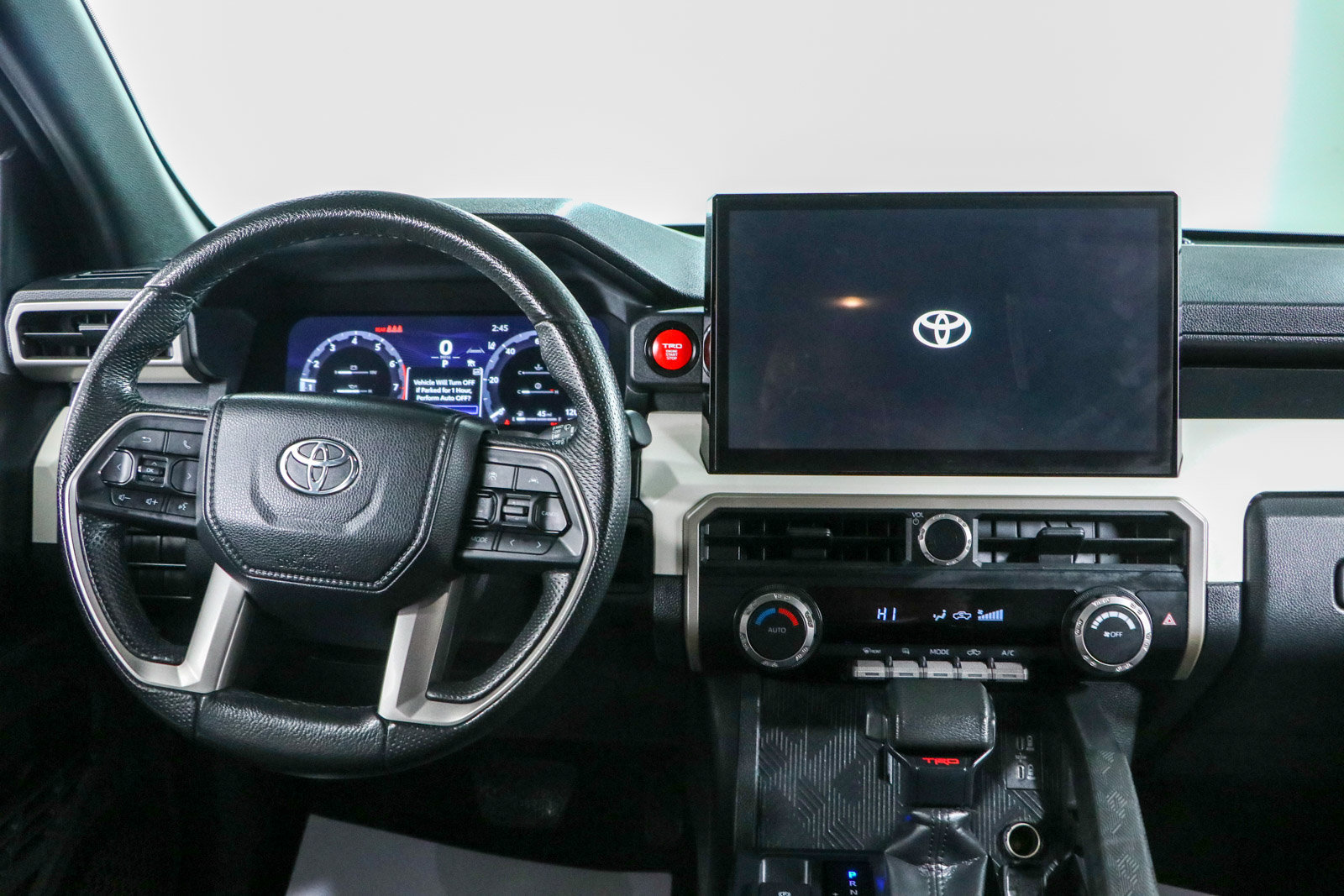 Used 2024 Toyota Tacoma TRD Off-Road AWD/4WD image 17