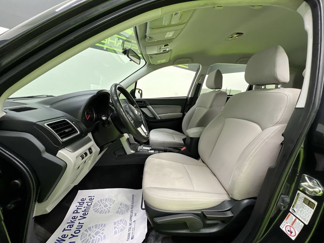 Used 2017 Subaru Forester 2.5i w/ Alloy Wheel Package AWD/4WD image 17