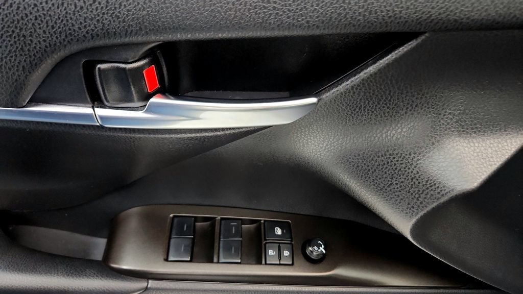 Certified 2024 Toyota Camry SE FWD image 23