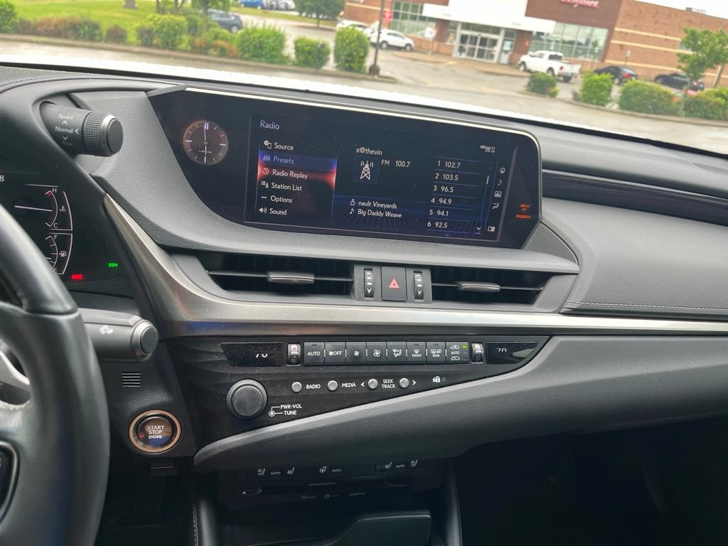 Used 2020 Lexus ES 350 w/ Premium Package FWD image 8
