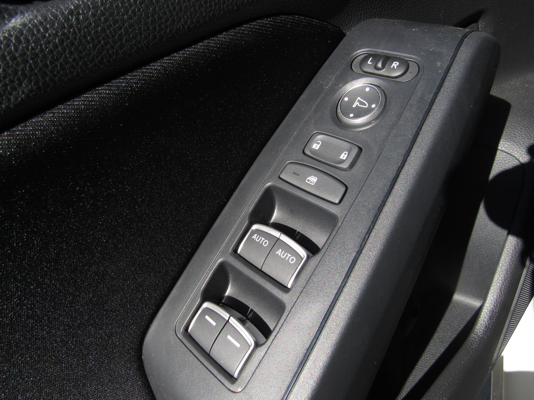 New 2026 Honda Civic FWD Hybrid Sedan image 20