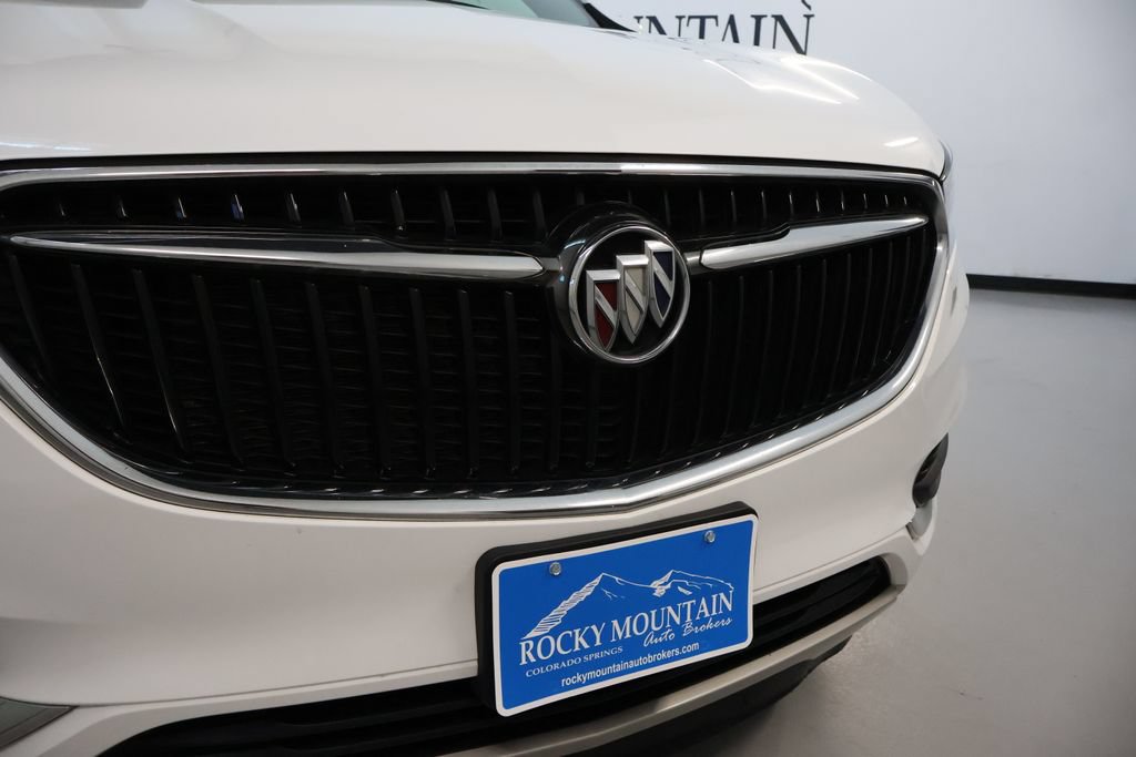Used 2020 Buick Enclave Essence w/ Trailering Package, 5000 lbs. AWD/4WD image 9