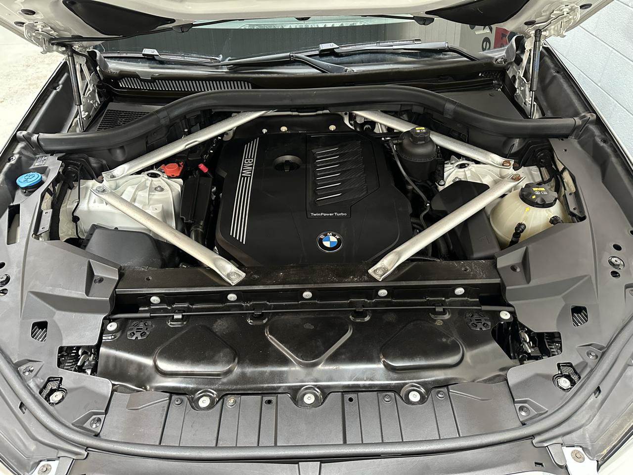 Used 2020 BMW X5 xDrive40i w/ Convenience Package AWD/4WD image 22