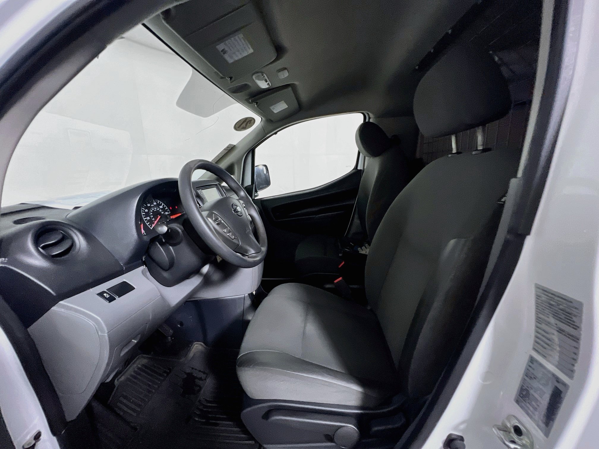 Used 2021 Nissan NV200 S FWD image 14