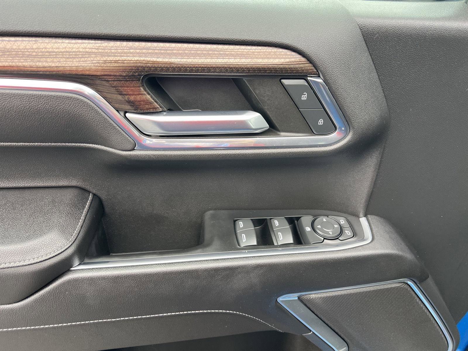 Used 2023 Chevrolet Silverado 1500 LT w/ Protection Package image 16