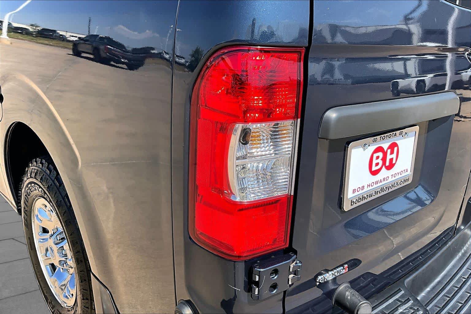 Used 2016 Nissan NV 3500 SL RWD image 26