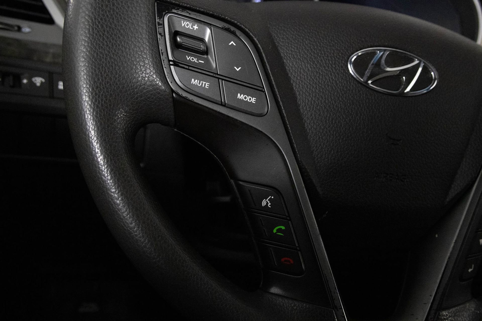 Used 2017 Hyundai Santa Fe Sport image 29