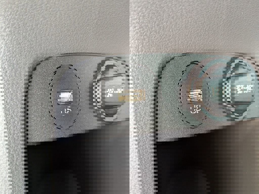 Used 2023 Hyundai Ioniq 5 Limited image 22