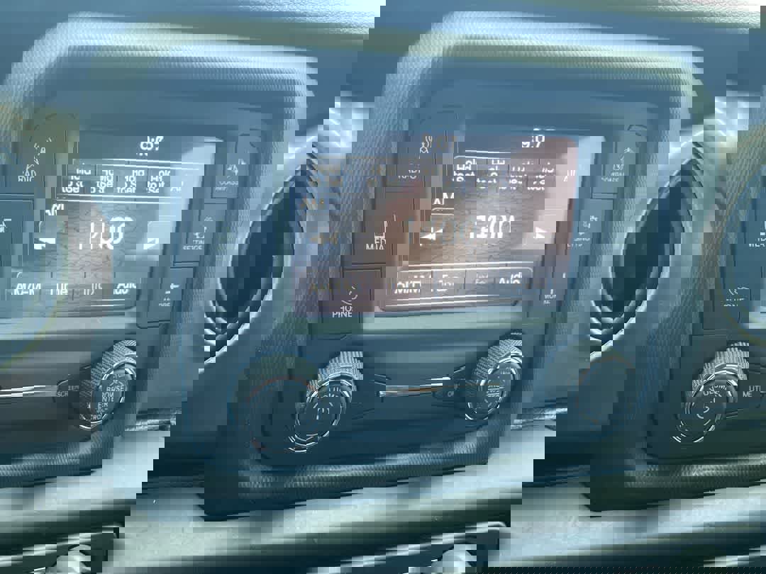 Used 2020 Jeep Wrangler Sport image 16